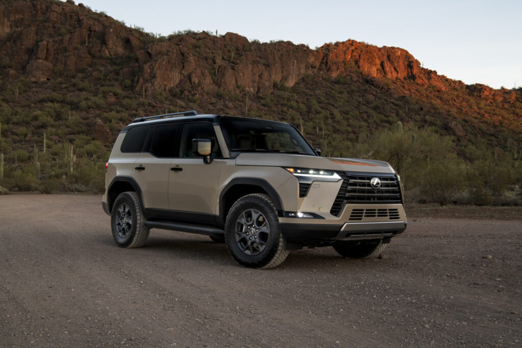 2025 Lexus Overtrail+