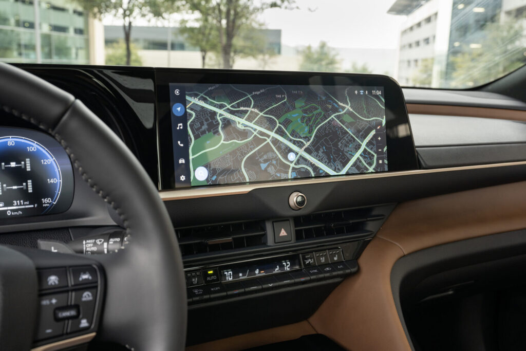 2025 Toyota Crown Signia Infotainment screen