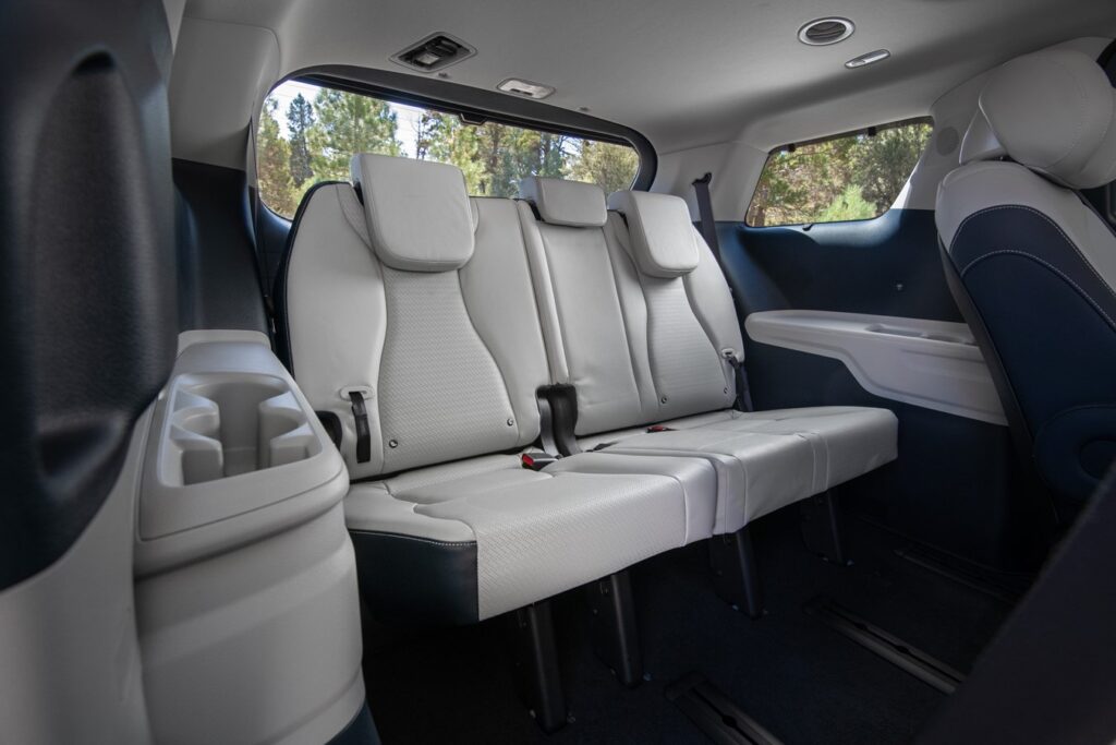 Third row bench seed of the 2025 Kia carnival