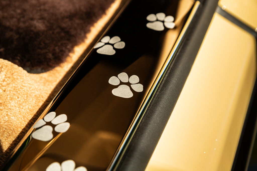 Rolls-Royce Spectre Bailey - treadplates