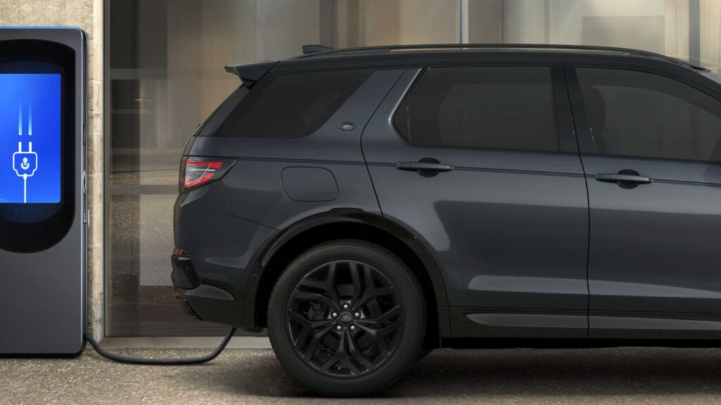 2026 Discovery Sport Landmark Edition rear side