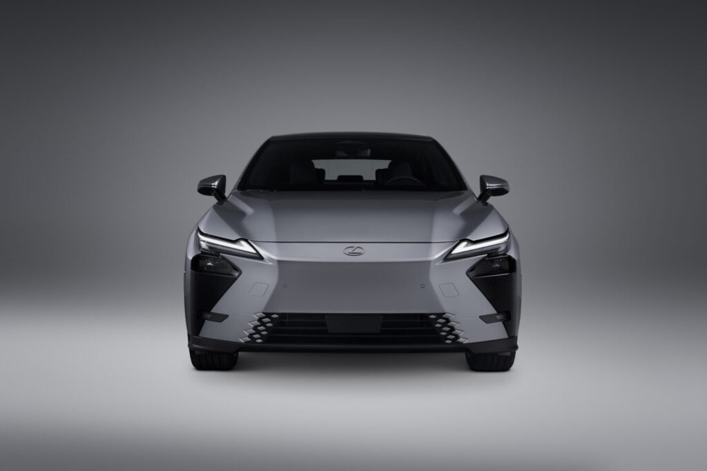 Front on view of the 2026 Lexus ES 500 E all-wheel-drive silver