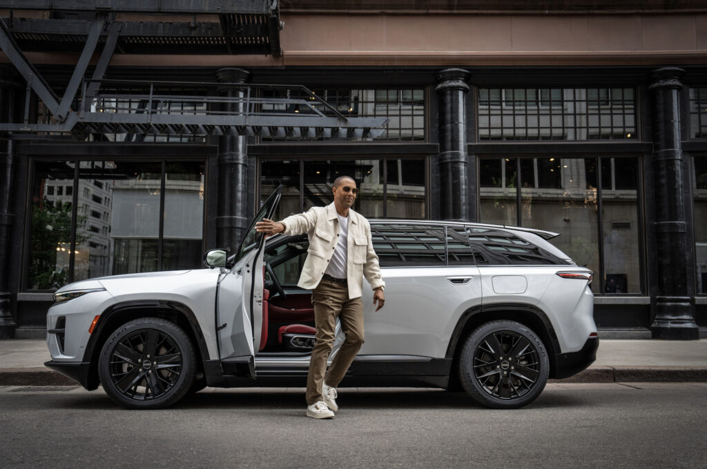 2024 Jeep® Wagoneer S Launch Edition