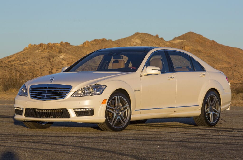 2013 Mercedes Benz S63 AMG Sedan