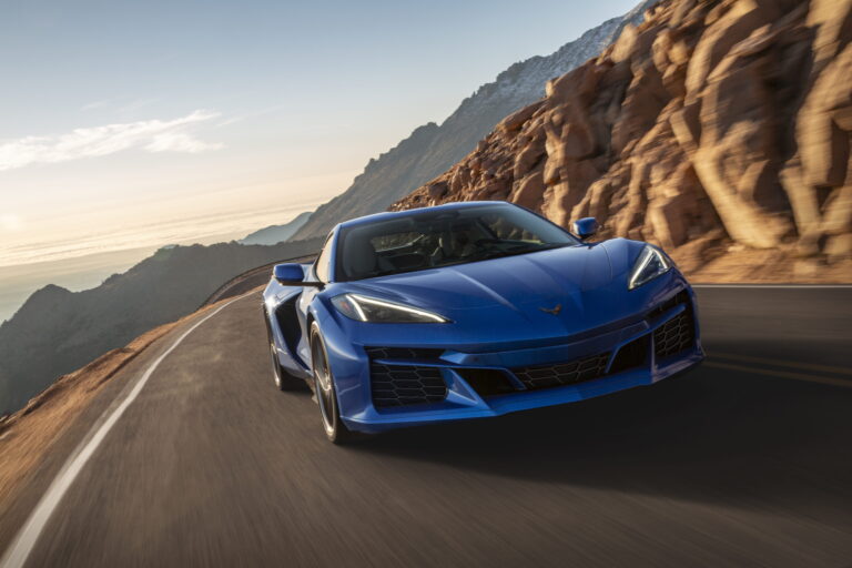 2025 Corvette E-Ray