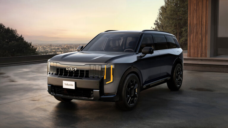 2027 Kia Telluride SXP at Sunset
