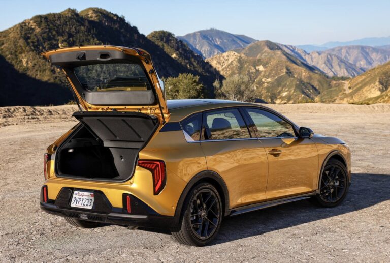 2026 Kia K4 Hatchback