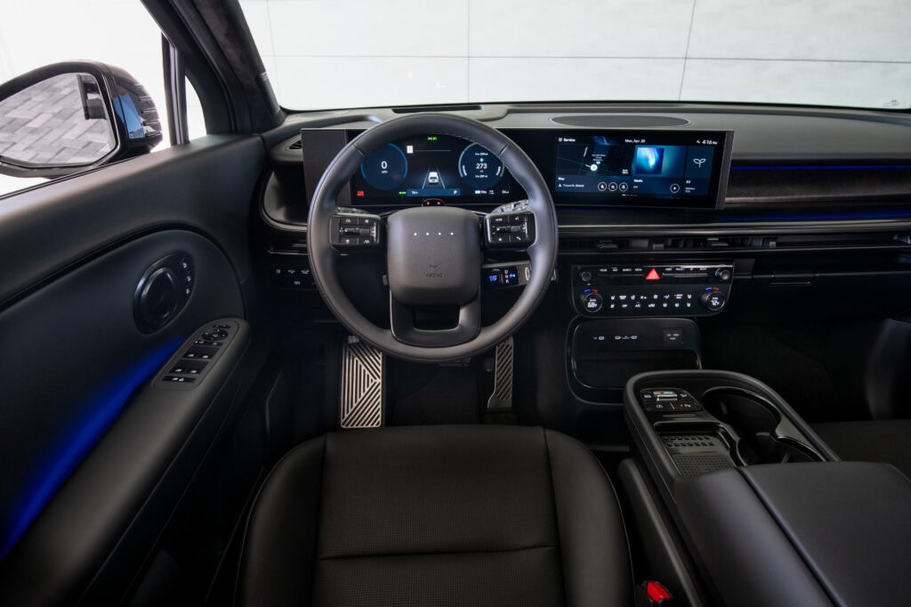 2027 Hyundai Ioniq 9 Calligraphy Black Ink