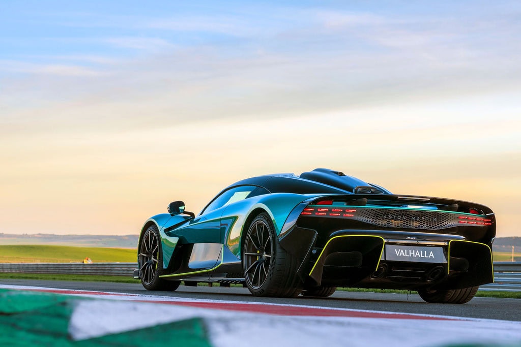 Aston Martin Valhalla