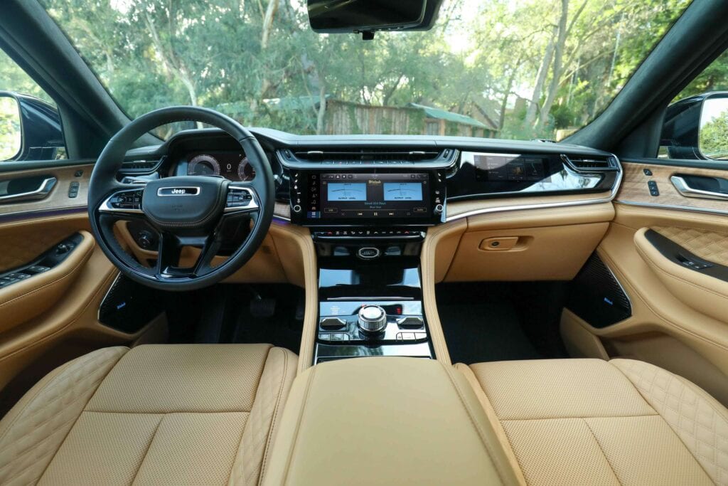 2026 Jeep® Grand Cherokee interior