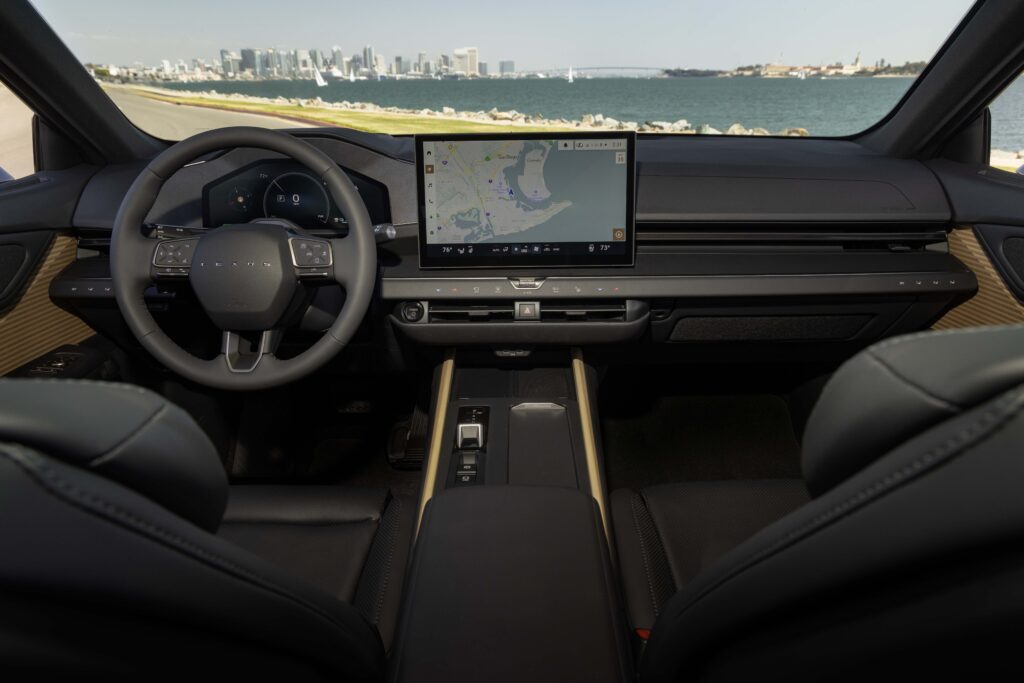 Lexus ES 500e