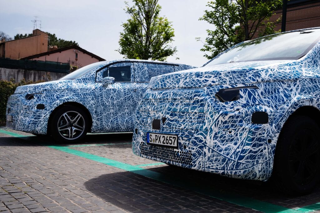 Mercedes VLE Closeup