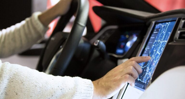 Smart Eye eye tracking technology to prevent drunk driving