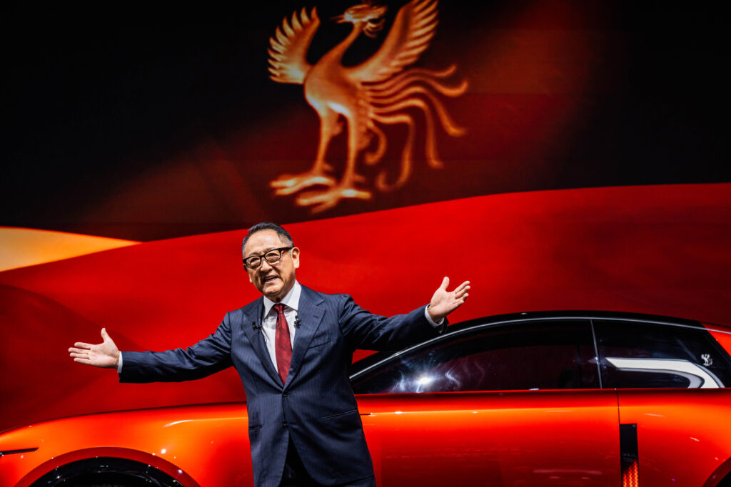 Toyota announces the new Century Brand at JMS