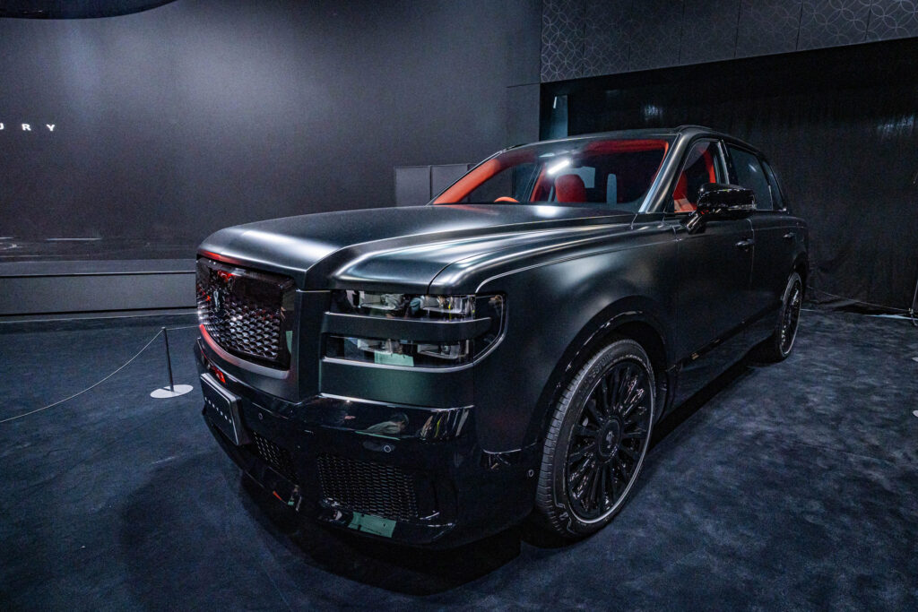 Toyota announces the new Century Brand at JMS